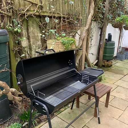 Large Character Home, Hot Tub, Beach 5 Min Walk Gorleston-on-Sea Zewnętrze zdjęcie