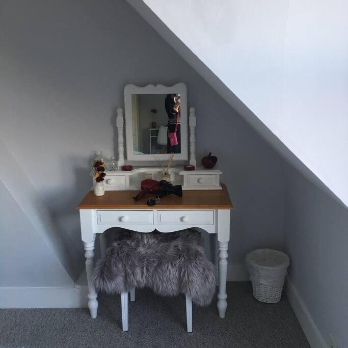 Large Character Home, Hot Tub, Beach 5 Min Walk Gorleston-on-Sea Zewnętrze zdjęcie